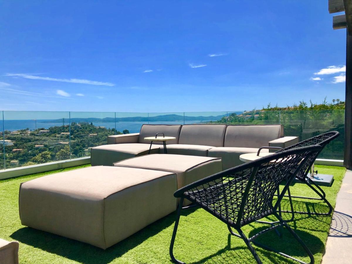 Vue Panoramique Sur La Baie De St Tropez Villa Ле Исамбр Екстериор снимка